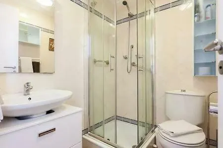Apartment Malabar